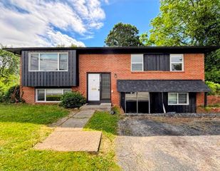 1637 S James Road, Columbus, OH 43227