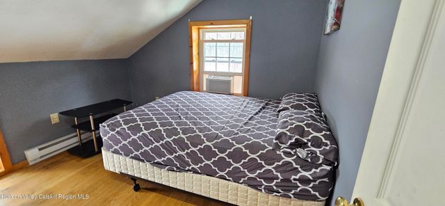 28 Sutton Hollow, Windham, NY 12496