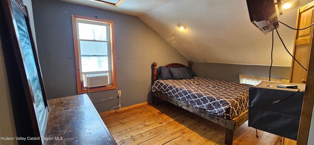 28 Sutton Hollow, Windham, NY 12496