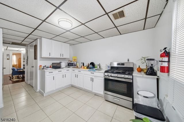 18 Rutland Ave, Kearny Town, NJ 07032