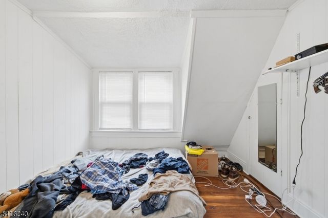 18 Rutland Ave, Kearny Town, NJ 07032