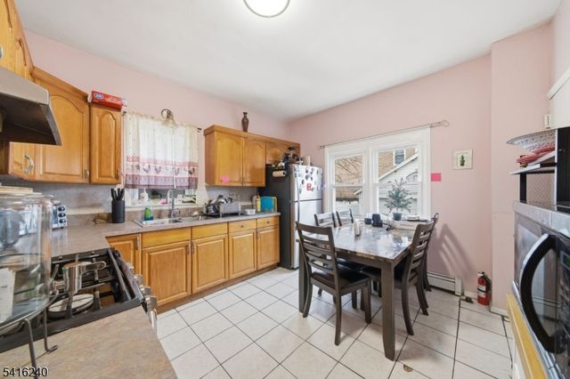 18 Rutland Ave, Kearny Town, NJ 07032