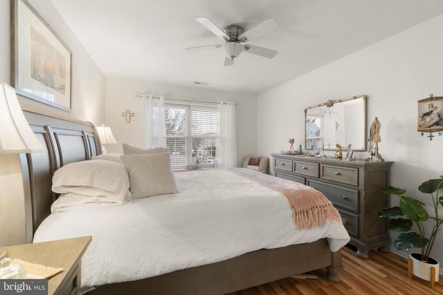 1302 ABERDEEN LN, Blackwood, NJ 08012