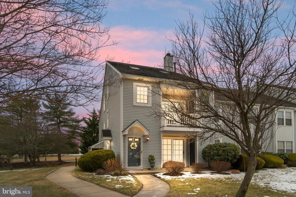 1302 ABERDEEN LN, Blackwood, NJ 08012