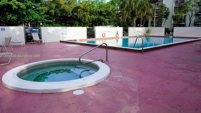 2771 Riverside Dr 405-A, Coral Springs, FL 33065