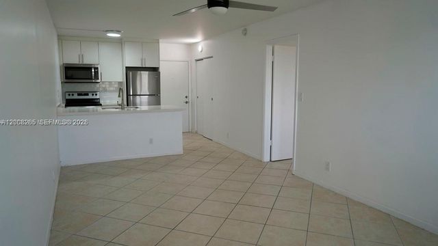 2771 Riverside Dr 405-A, Coral Springs, FL 33065