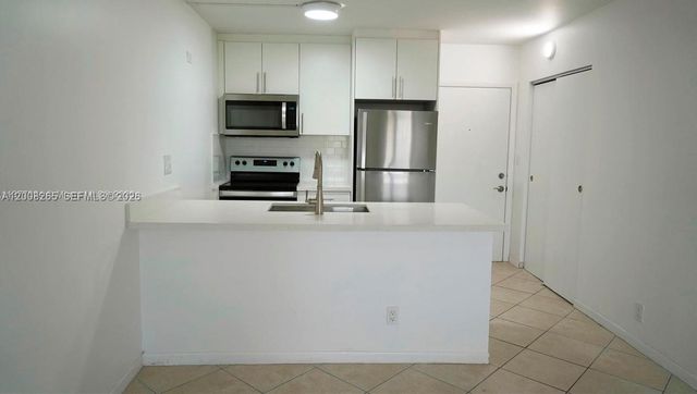 2771 Riverside Dr 405-A, Coral Springs, FL 33065