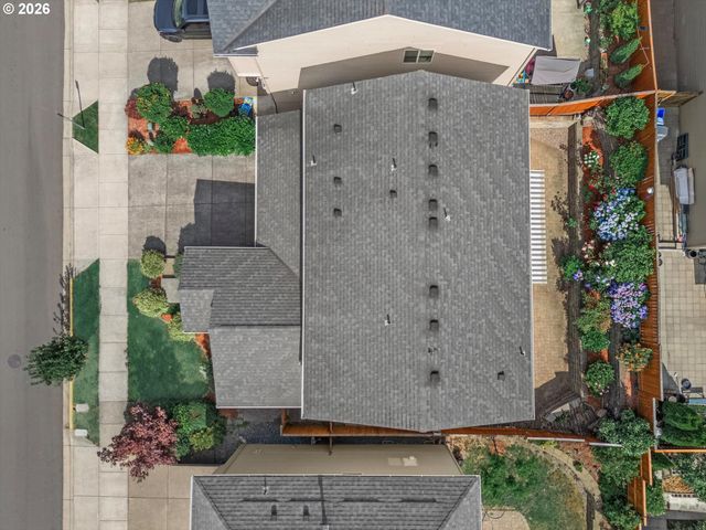 17366 Se BLACKBURN St, Damascus, OR 97089