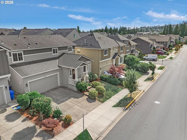 17366 Se BLACKBURN St, Damascus, OR 97089