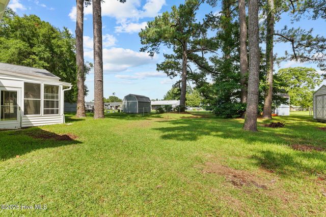 1 Lee Court, Jacksonville, NC 28546