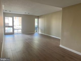 2647 REDCOAT DR #130, Alexandria, VA 22303