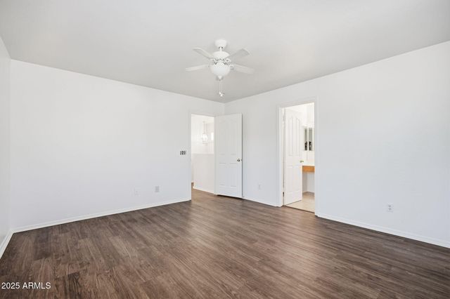 3040 W LOS GATOS Drive, Phoenix, AZ 85027