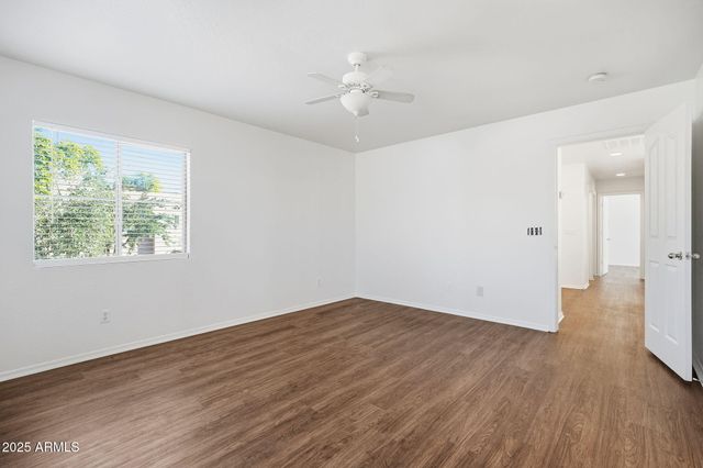 3040 W LOS GATOS Drive, Phoenix, AZ 85027