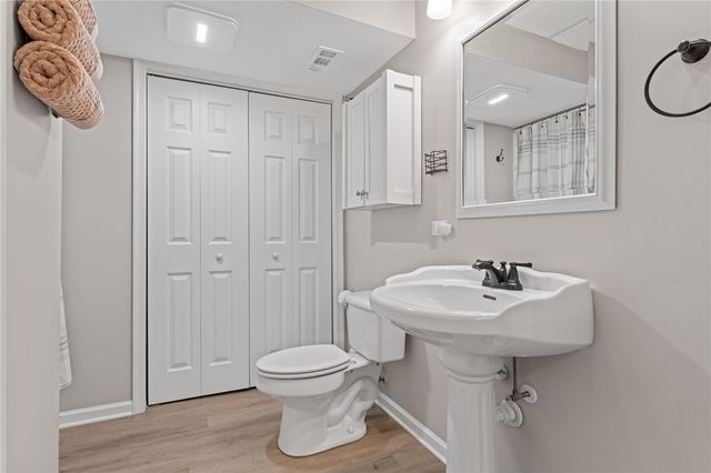 200 Poore Road, Piedmont, SC 29673