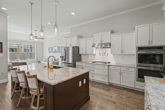 477 FALLEN TIMBERS LN, Collierville, TN 38017