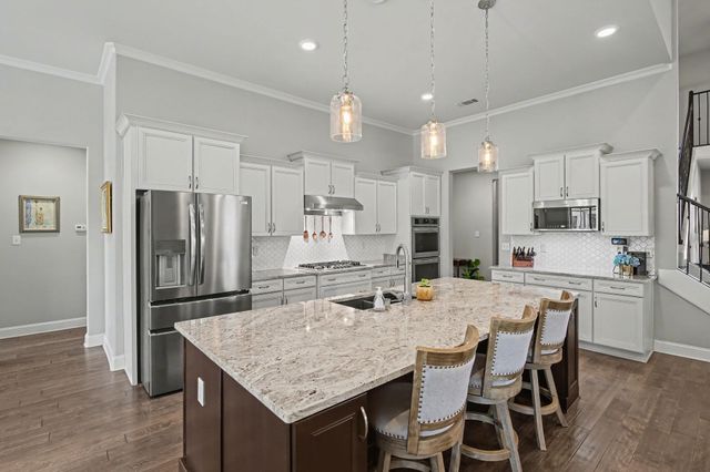 477 FALLEN TIMBERS LN, Collierville, TN 38017