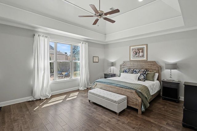 477 FALLEN TIMBERS LN, Collierville, TN 38017