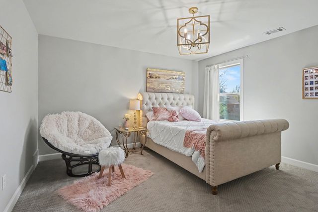 477 FALLEN TIMBERS LN, Collierville, TN 38017