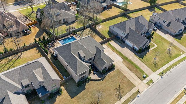 477 FALLEN TIMBERS LN, Collierville, TN 38017