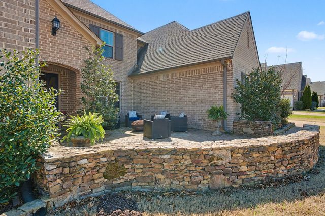 477 FALLEN TIMBERS LN, Collierville, TN 38017