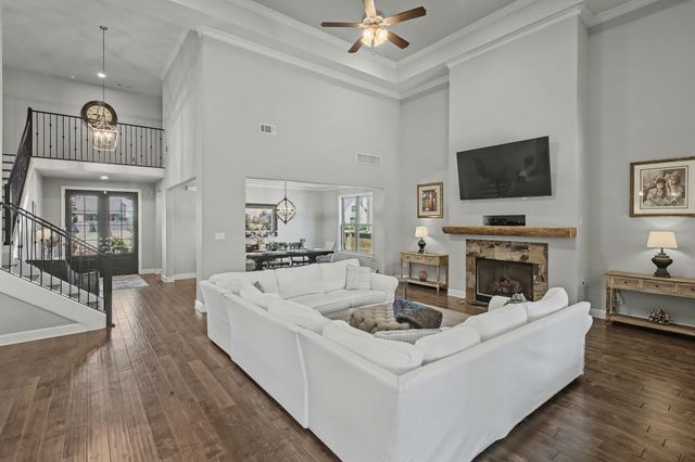 477 FALLEN TIMBERS LN, Collierville, TN 38017