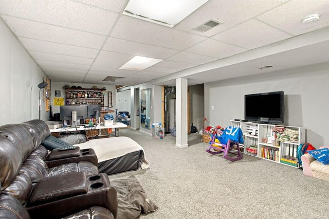 35537 Connecticut Drive, Sterling Heights, MI 48310