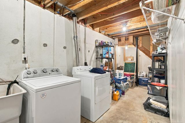 35537 Connecticut Drive, Sterling Heights, MI 48310