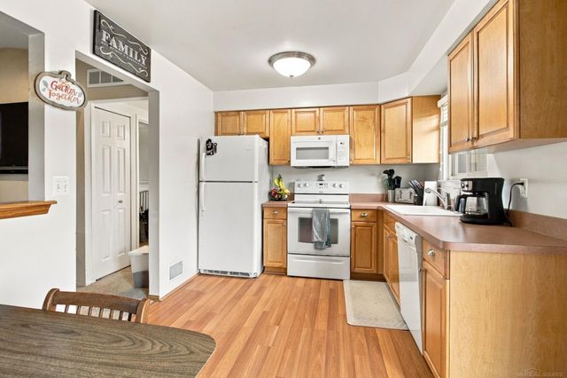35537 Connecticut Drive, Sterling Heights, MI 48310