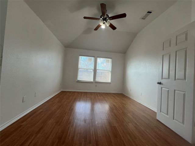 1023 Halifax Lane, Forney, TX 75126