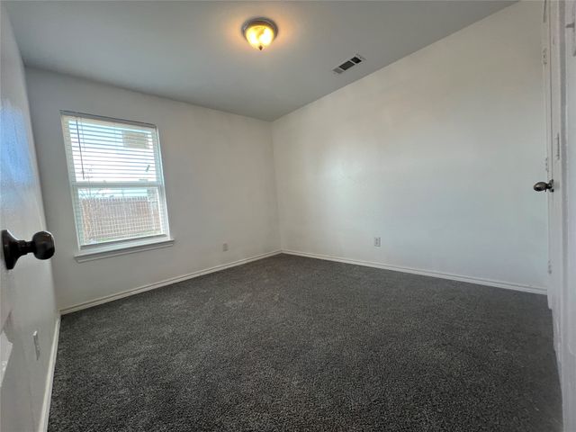 1023 Halifax Lane, Forney, TX 75126