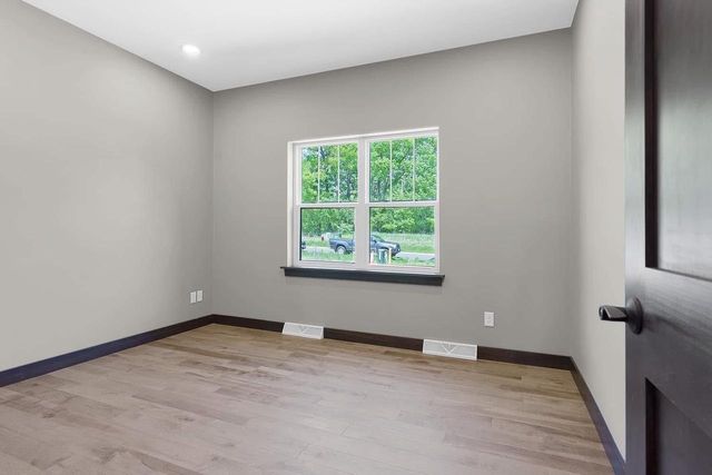 2664 CHAMBERS CROSSING, Green Bay, WI 54313