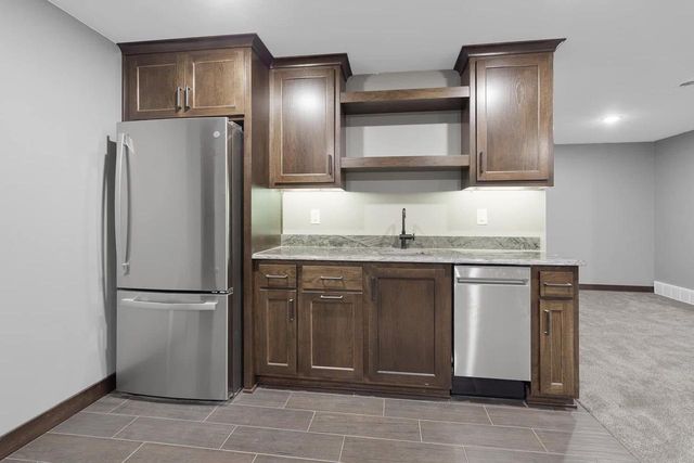 2664 CHAMBERS CROSSING, Green Bay, WI 54313