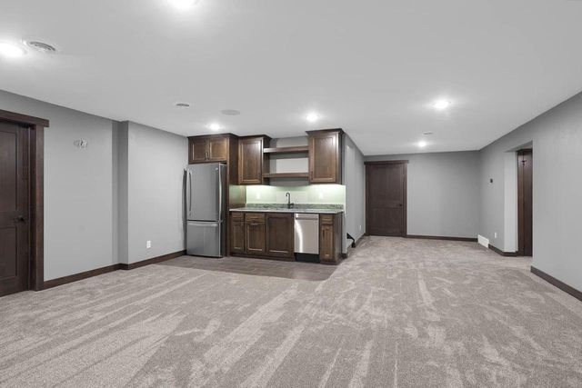 2664 CHAMBERS CROSSING, Green Bay, WI 54313