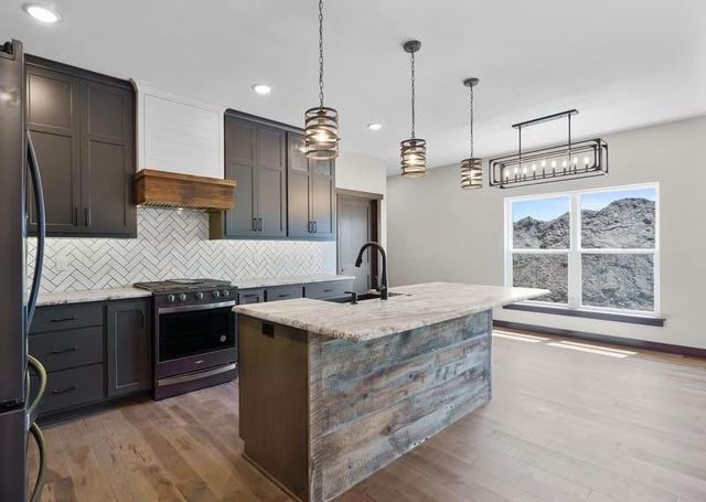 2664 CHAMBERS CROSSING, Green Bay, WI 54313