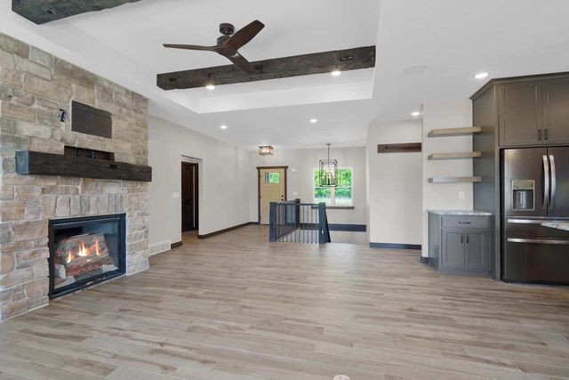 2664 CHAMBERS CROSSING, Green Bay, WI 54313