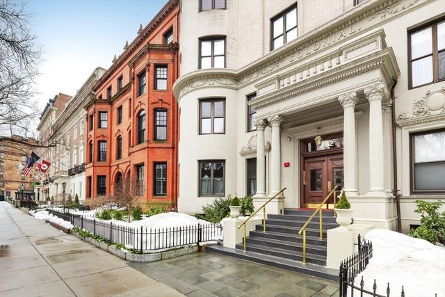382 Commonwealth Ave Apt 24, Boston, MA 02215