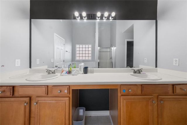 250 WINDSOR Way, Fairburn, GA 30213