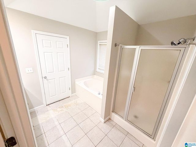 137 HERMITAGE LANE, Calera, AL 35040