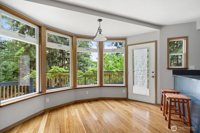 1099 Worthy Place, Greenbank, WA 98253