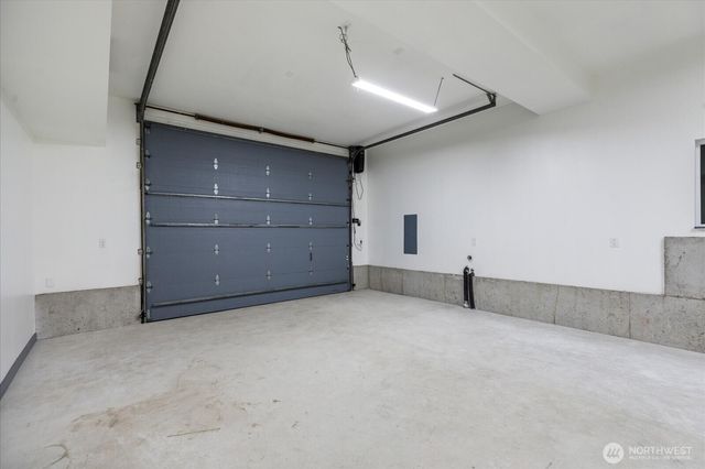 1099 Worthy Place, Greenbank, WA 98253