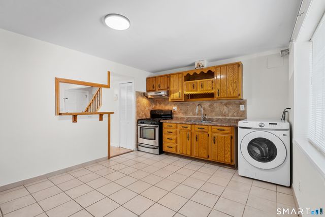 186 Court D Building 60, Bridgeport, CT 06610