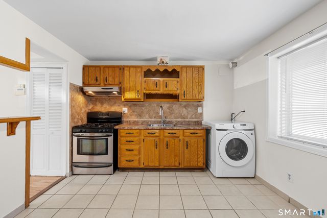 186 Court D Building 60, Bridgeport, CT 06610