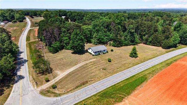 482 Bethany Road, Reidsville, NC 27320