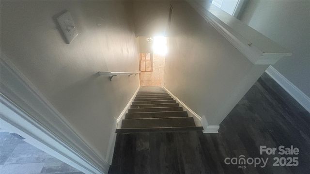 1134 Riverside Drive, Charlotte, NC 28214
