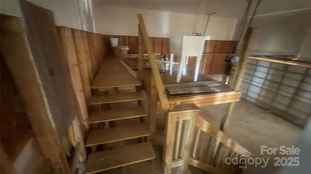 1134 Riverside Drive, Charlotte, NC 28214