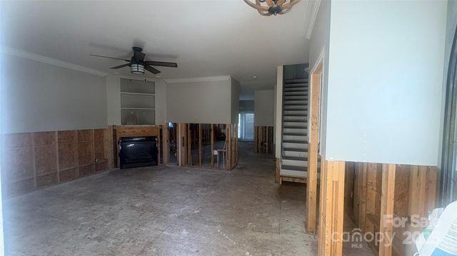 1134 Riverside Drive, Charlotte, NC 28214
