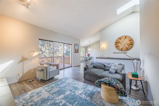 156 C Hilltop Drive, Sequim, WA 98382