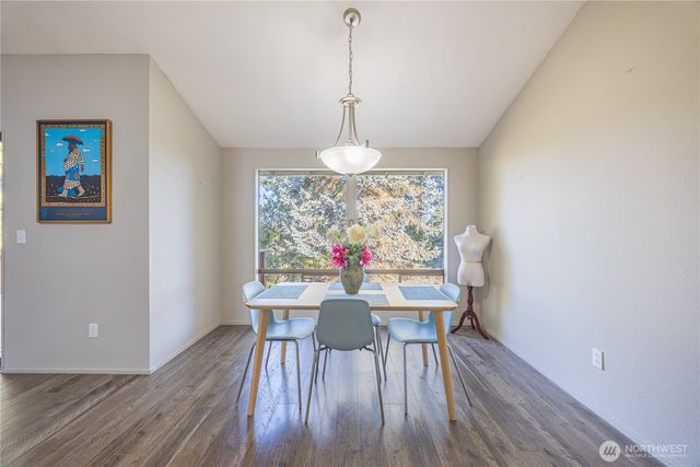 156 C Hilltop Drive, Sequim, WA 98382