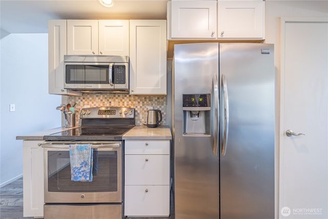 156 C Hilltop Drive, Sequim, WA 98382