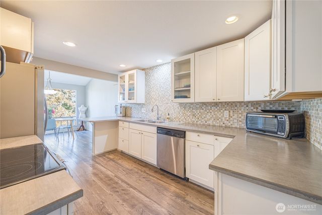 156 C Hilltop Drive, Sequim, WA 98382